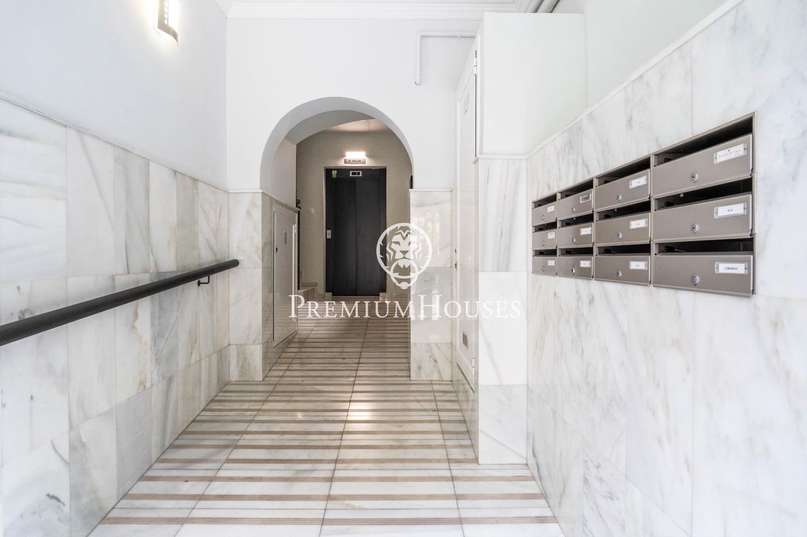 3 bedroom Flat for sale in Tarragona city - € 638,000 (Ref: 10037585)