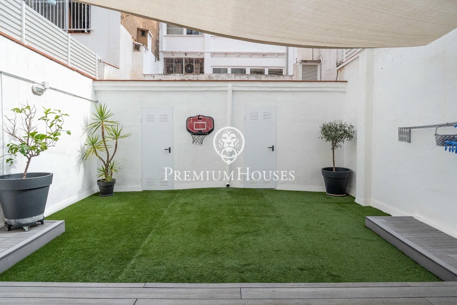 3 bedroom Flat for sale in Tarragona city - € 638,000 (Ref: 10037585)