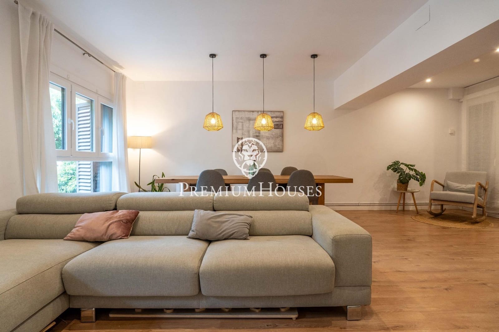 3 bedroom Flat for sale in Tarragona city - € 638,000 (Ref: 10037585)