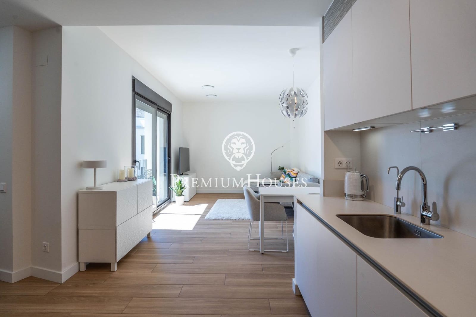 2 soverom Penthouse til salgs i Vilanova i la Geltru med svømmebasseng - € 750 000 (Ref: 10041317)