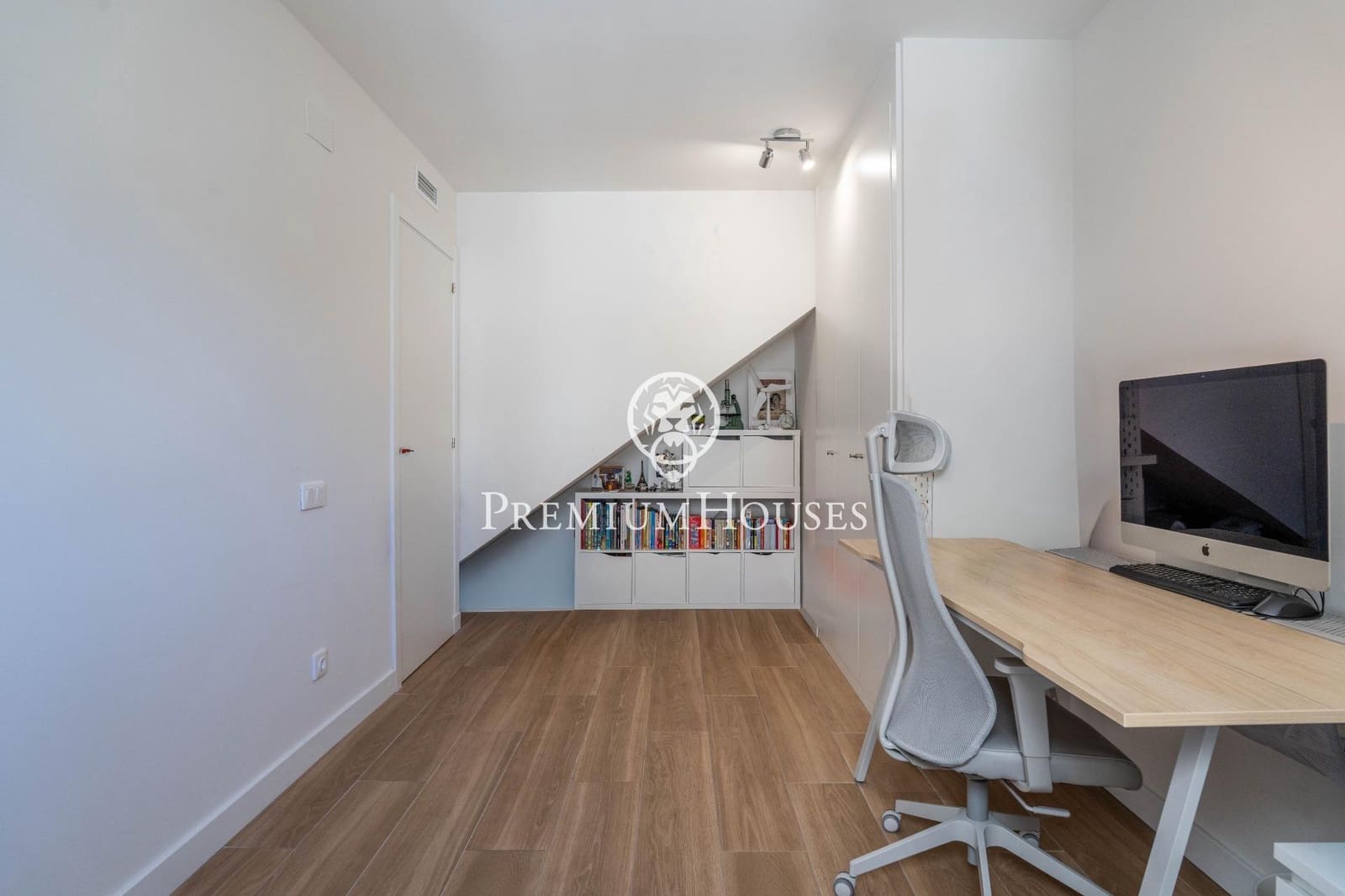 2 soverom Penthouse til salgs i Vilanova i la Geltru med svømmebasseng - € 750 000 (Ref: 10041317)
