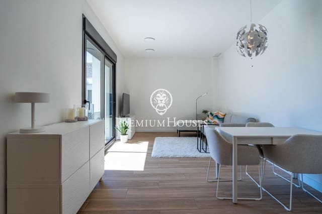2 soverom Penthouse til salgs i Vilanova i la Geltrú med svømmebasseng - € 750 000 (Ref: 10041317)