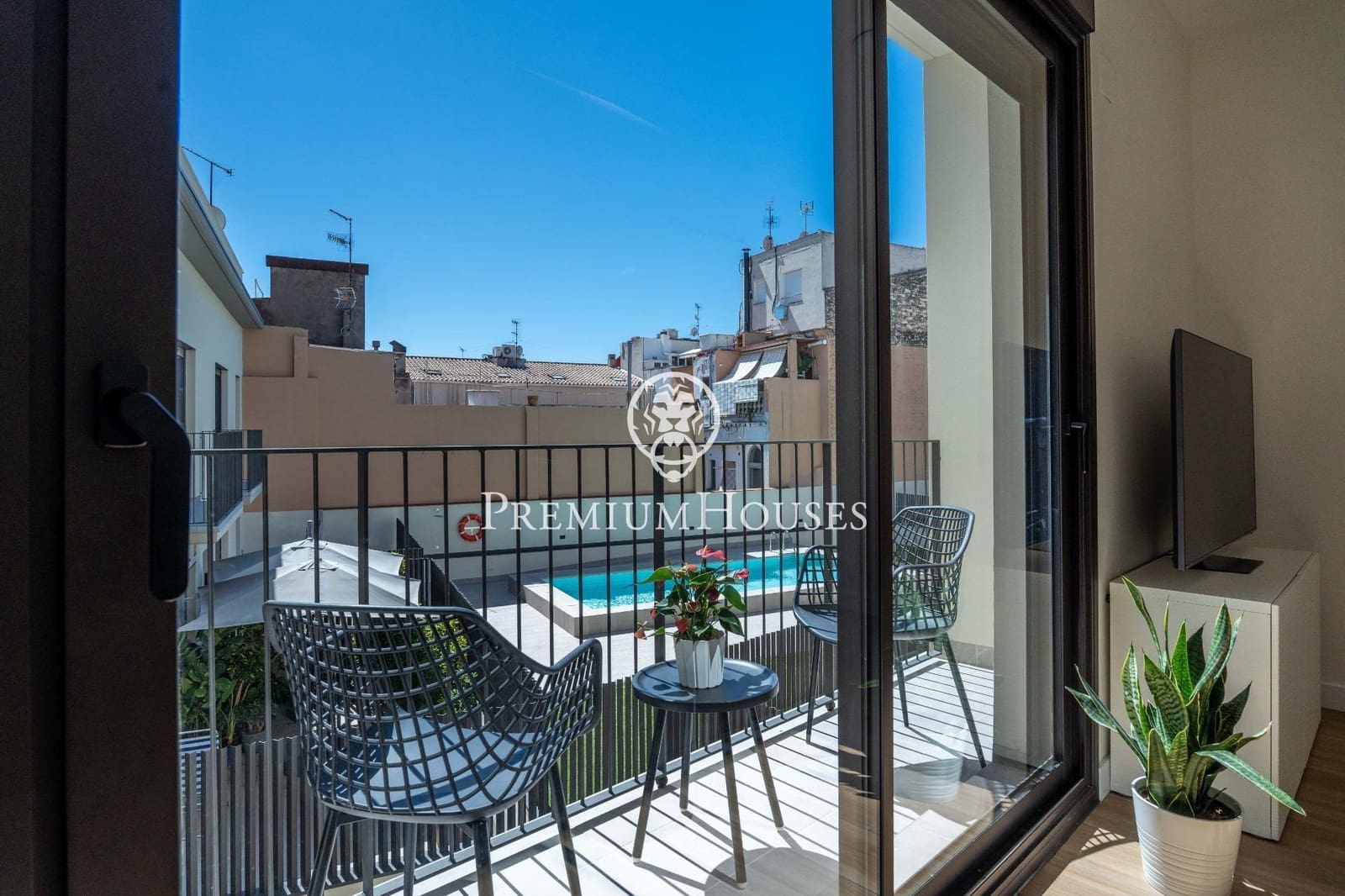 2 soverom Penthouse til salgs i Vilanova i la Geltru med svømmebasseng - € 750 000 (Ref: 10041317)