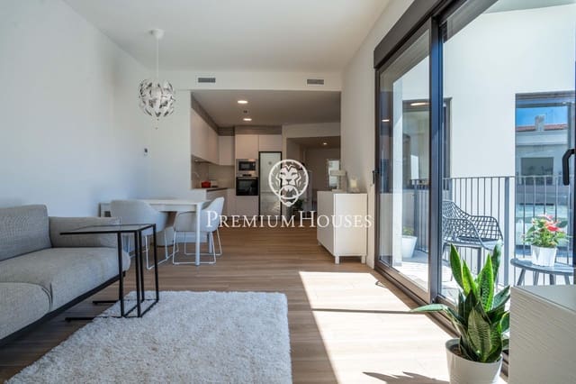 2 soverom Penthouse til salgs i Vilanova i la Geltrú med svømmebasseng - € 750 000 (Ref: 10041317)