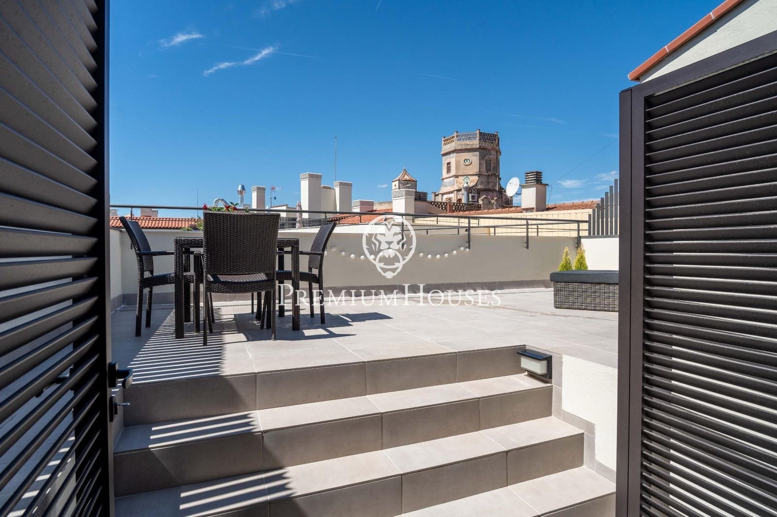 2 soverom Penthouse til salgs i Vilanova i la Geltru med svømmebasseng - € 750 000 (Ref: 10041317)