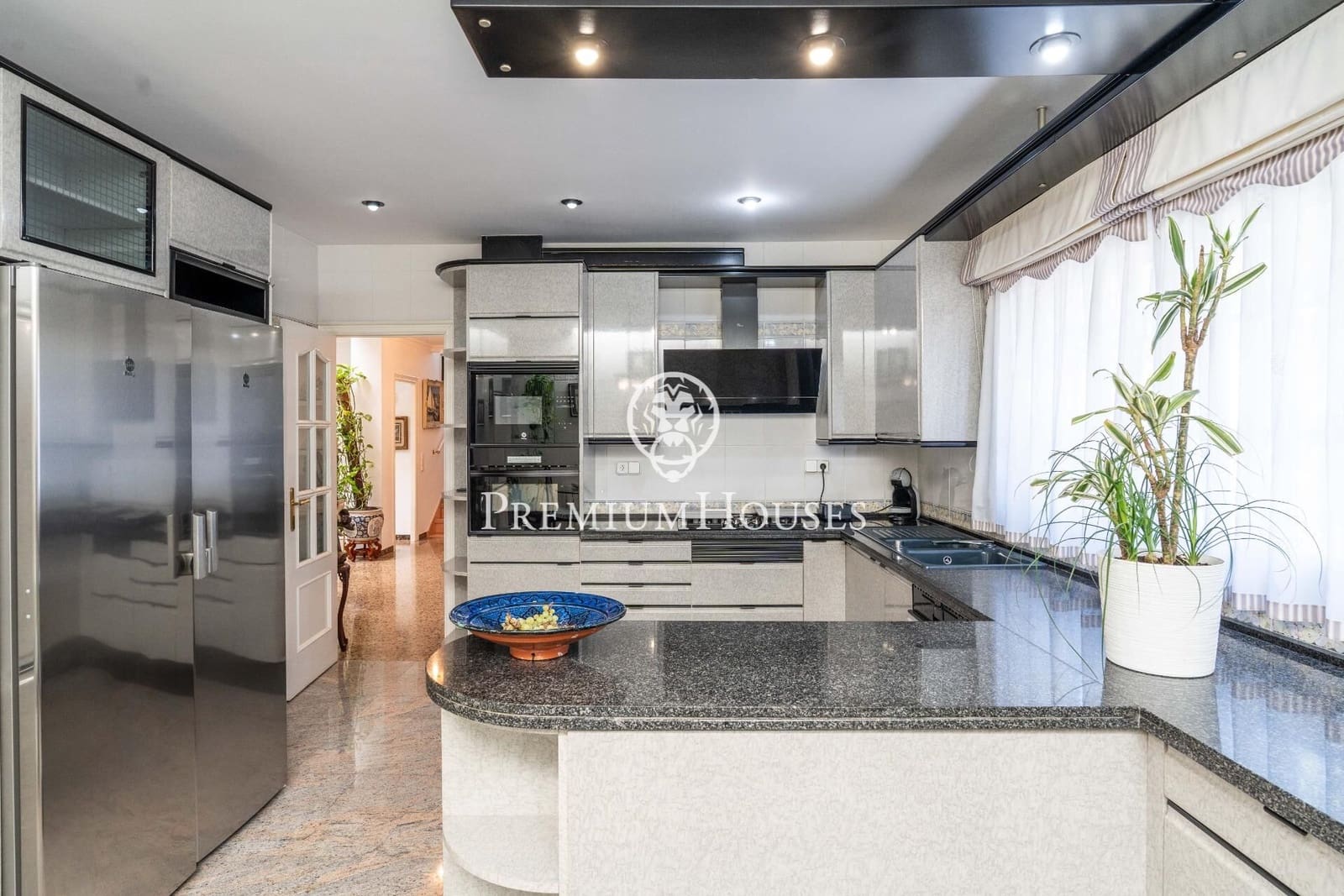 4 soveværelse Villa til salg i Begues med swimmingpool garage - € 825.000 (Ref: 10045242)