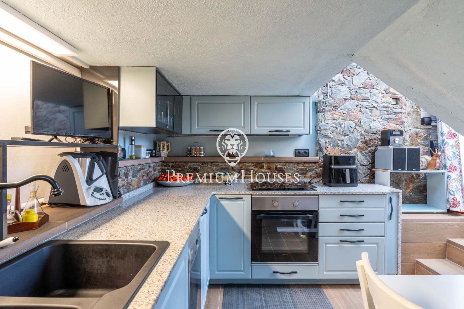 4 soveværelse Villa til salg i Begues med swimmingpool garage - € 825.000 (Ref: 10045242)