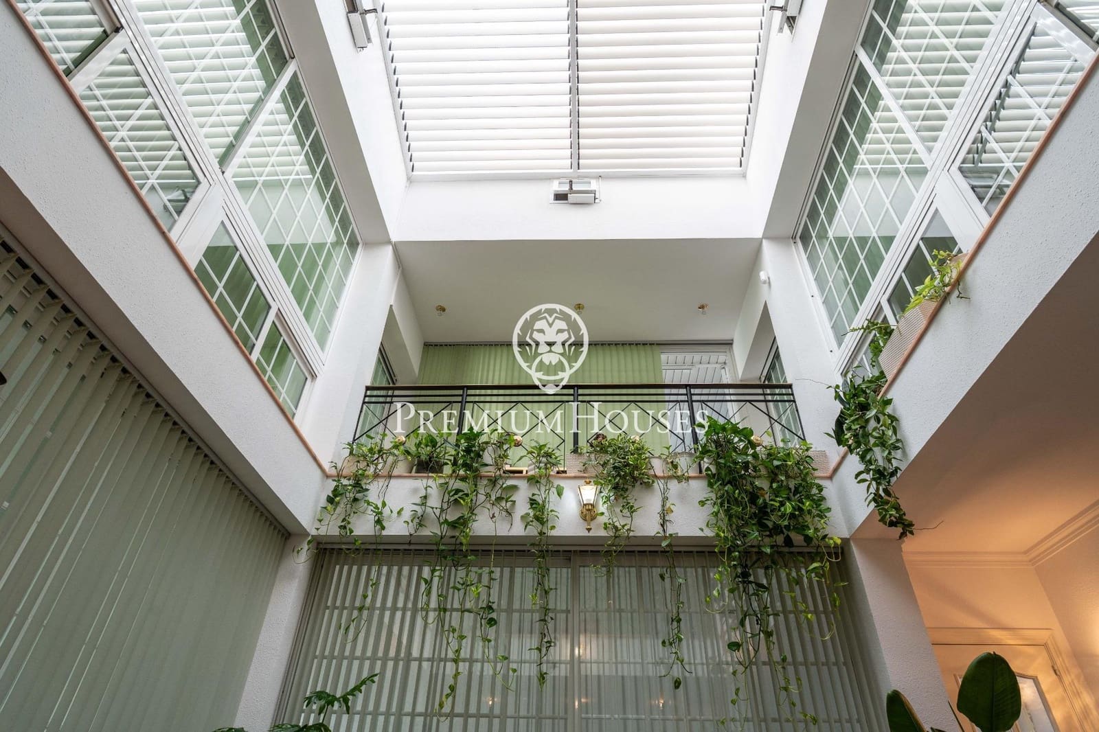 4 soveværelse Villa til salg i Begues med swimmingpool garage - € 825.000 (Ref: 10045242)