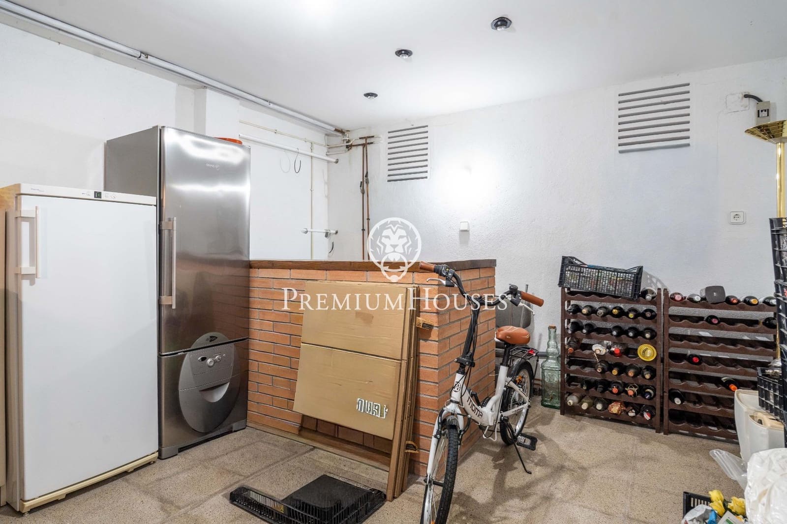 4 soveværelse Villa til salg i Begues med swimmingpool garage - € 825.000 (Ref: 10045242)