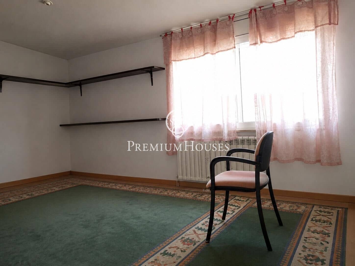 6 quarto Moradia em Banda para venda em Sant Pere de Ribes com garagem - 620 000 € (Ref: 10049555)