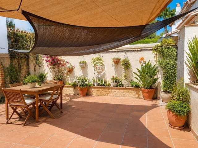 6 quarto Moradia em Banda para venda em Sant Pere de Ribes com garagem - 620 000 € (Ref: 10049555)
