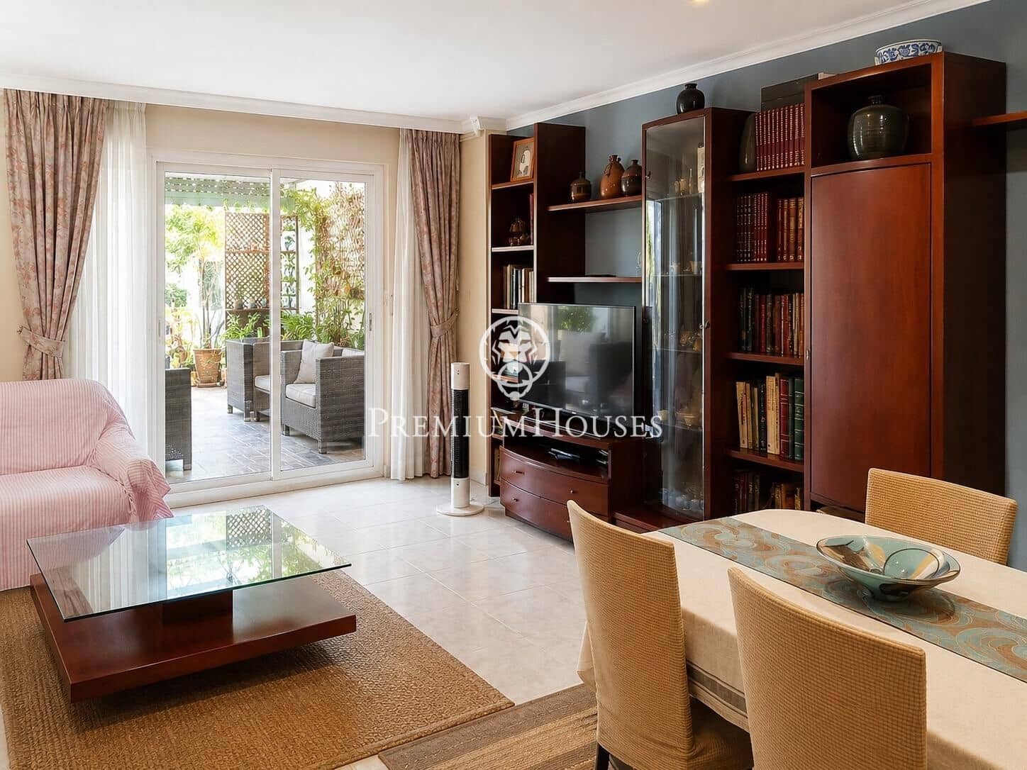 6 quarto Moradia em Banda para venda em Sant Pere de Ribes com garagem - 620 000 € (Ref: 10049555)