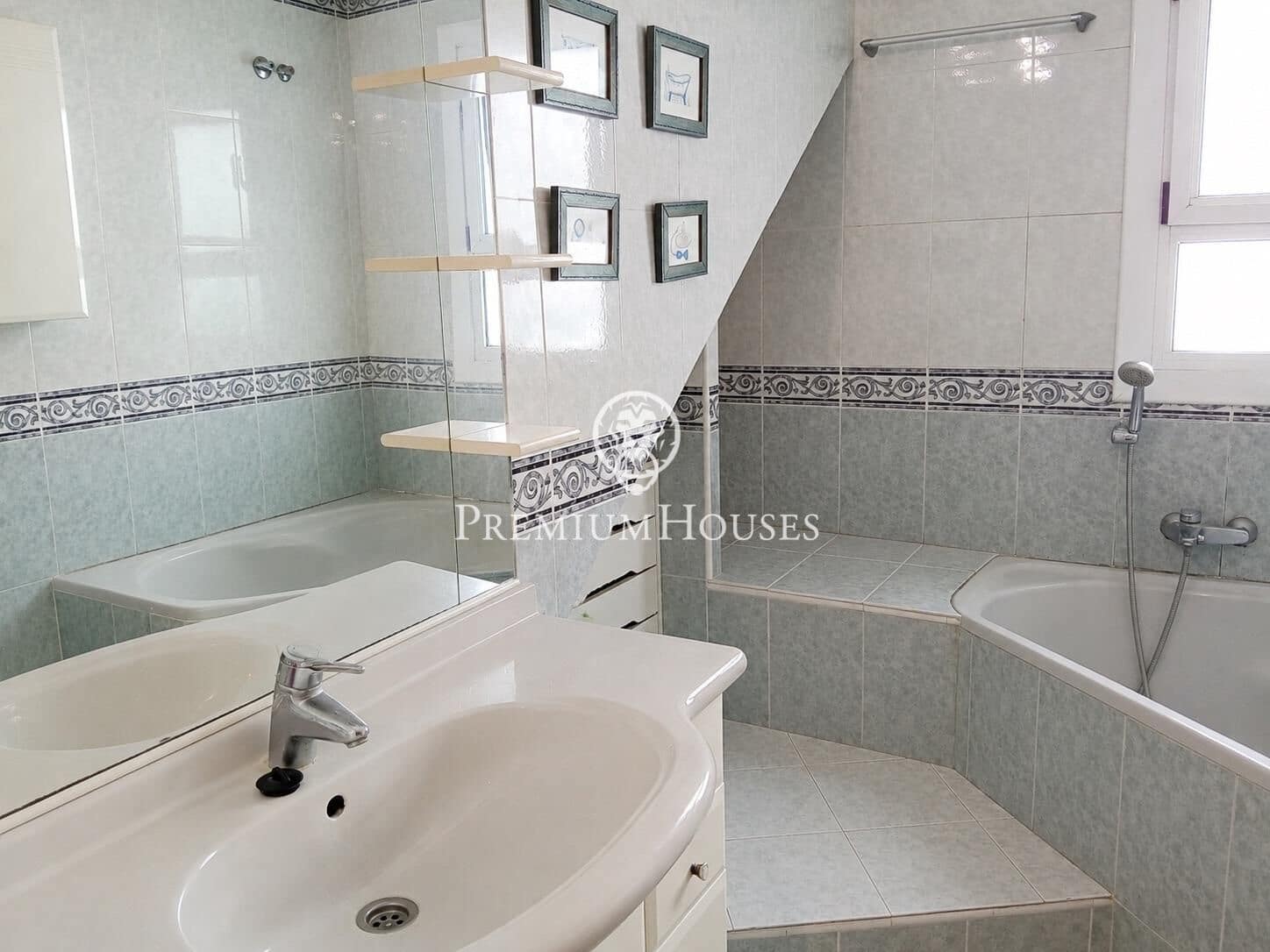 6 quarto Moradia em Banda para venda em Sant Pere de Ribes com garagem - 620 000 € (Ref: 10049555)