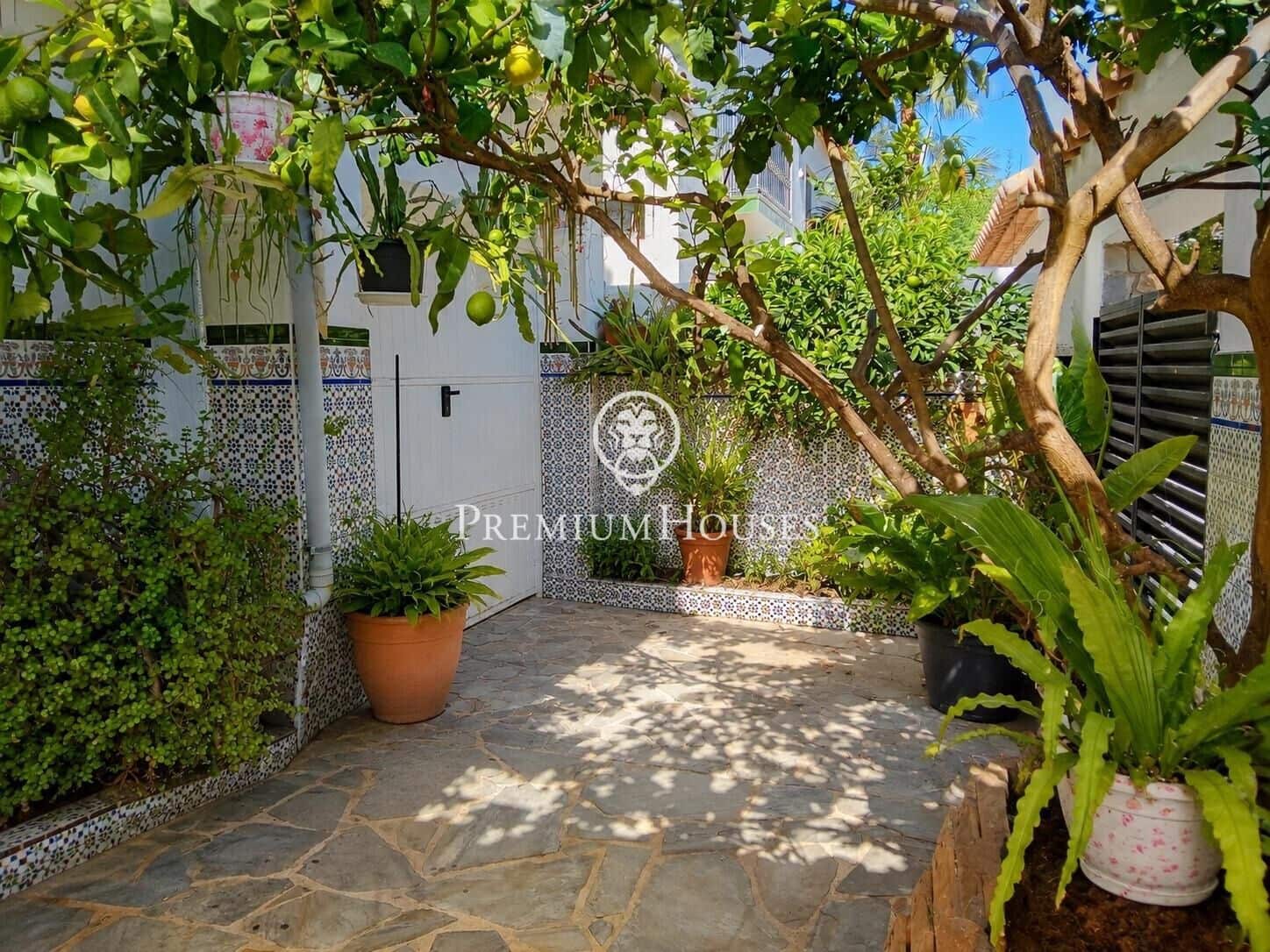 6 quarto Moradia em Banda para venda em Sant Pere de Ribes com garagem - 620 000 € (Ref: 10049555)
