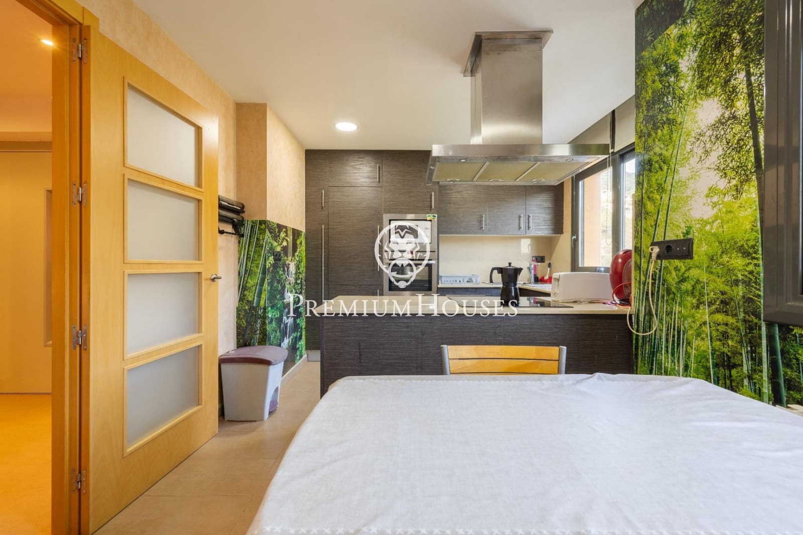 5 slaapkamer Villa te koop in Sitges met zwembad garage - € 895.000 (Ref: 10098363)