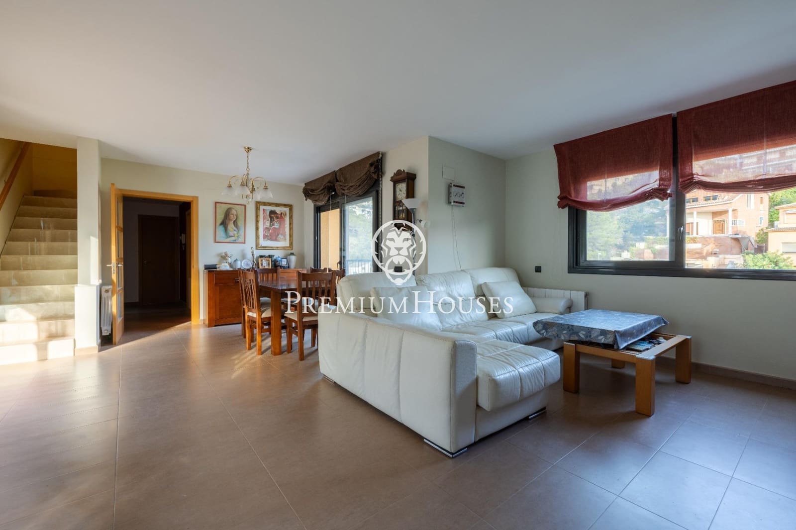 5 slaapkamer Villa te koop in Sitges met zwembad garage - € 895.000 (Ref: 10098363)