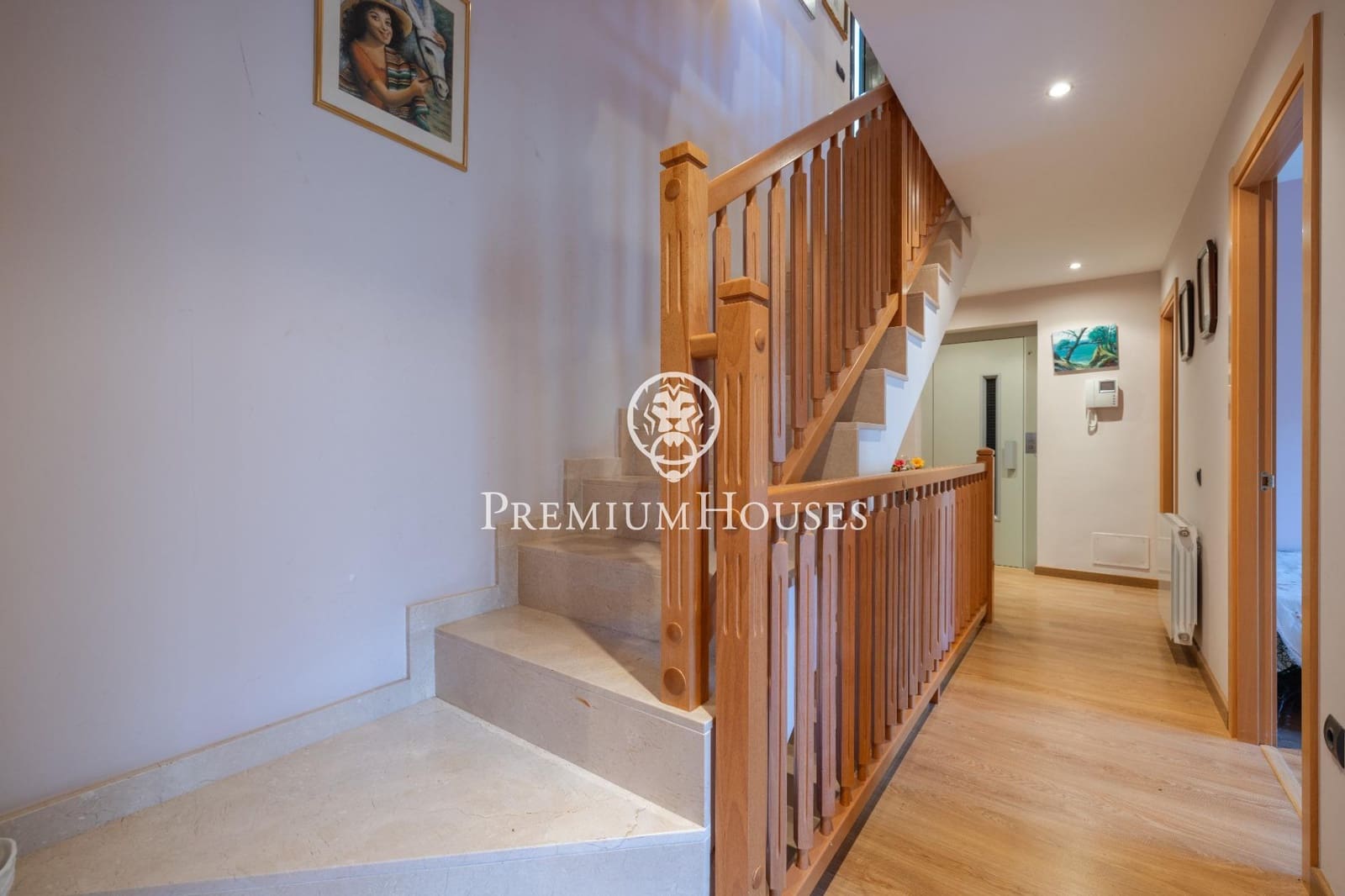 5 slaapkamer Villa te koop in Sitges met zwembad garage - € 895.000 (Ref: 10098363)
