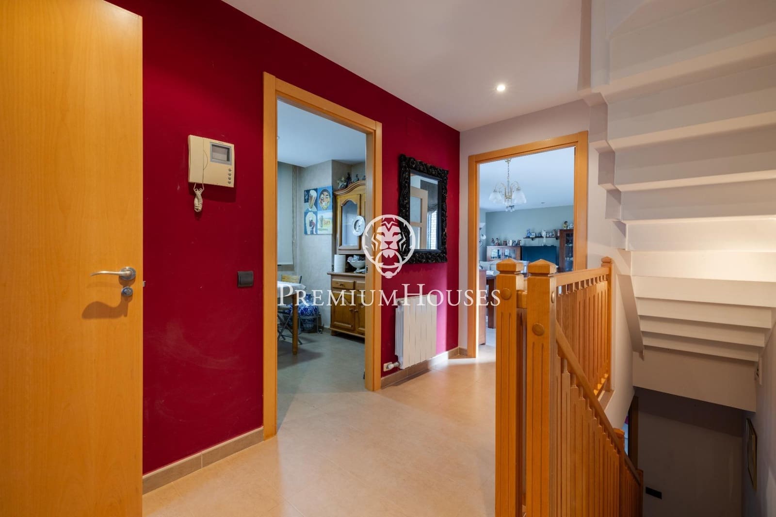 5 slaapkamer Villa te koop in Sitges met zwembad garage - € 895.000 (Ref: 10098363)