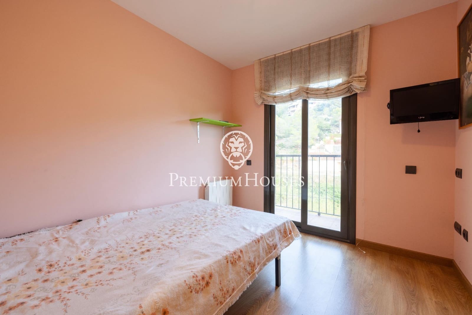 5 slaapkamer Villa te koop in Sitges met zwembad garage - € 895.000 (Ref: 10098363)