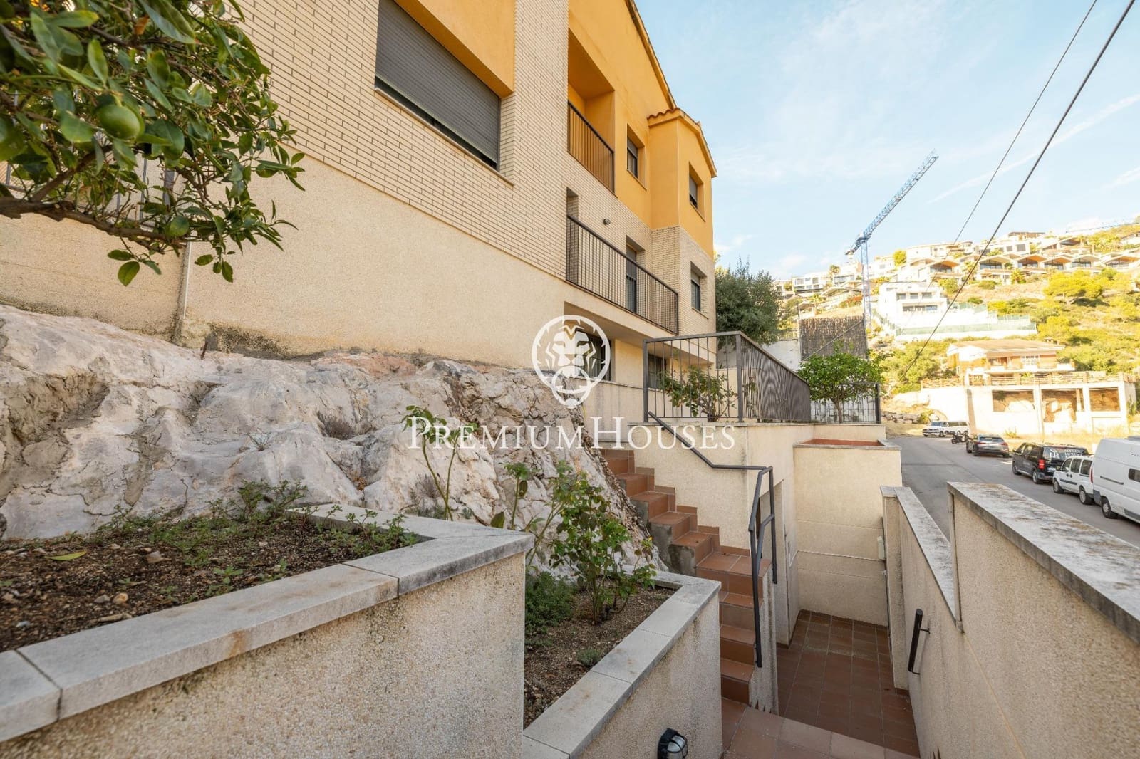 5 slaapkamer Villa te koop in Sitges met zwembad garage - € 895.000 (Ref: 10098363)