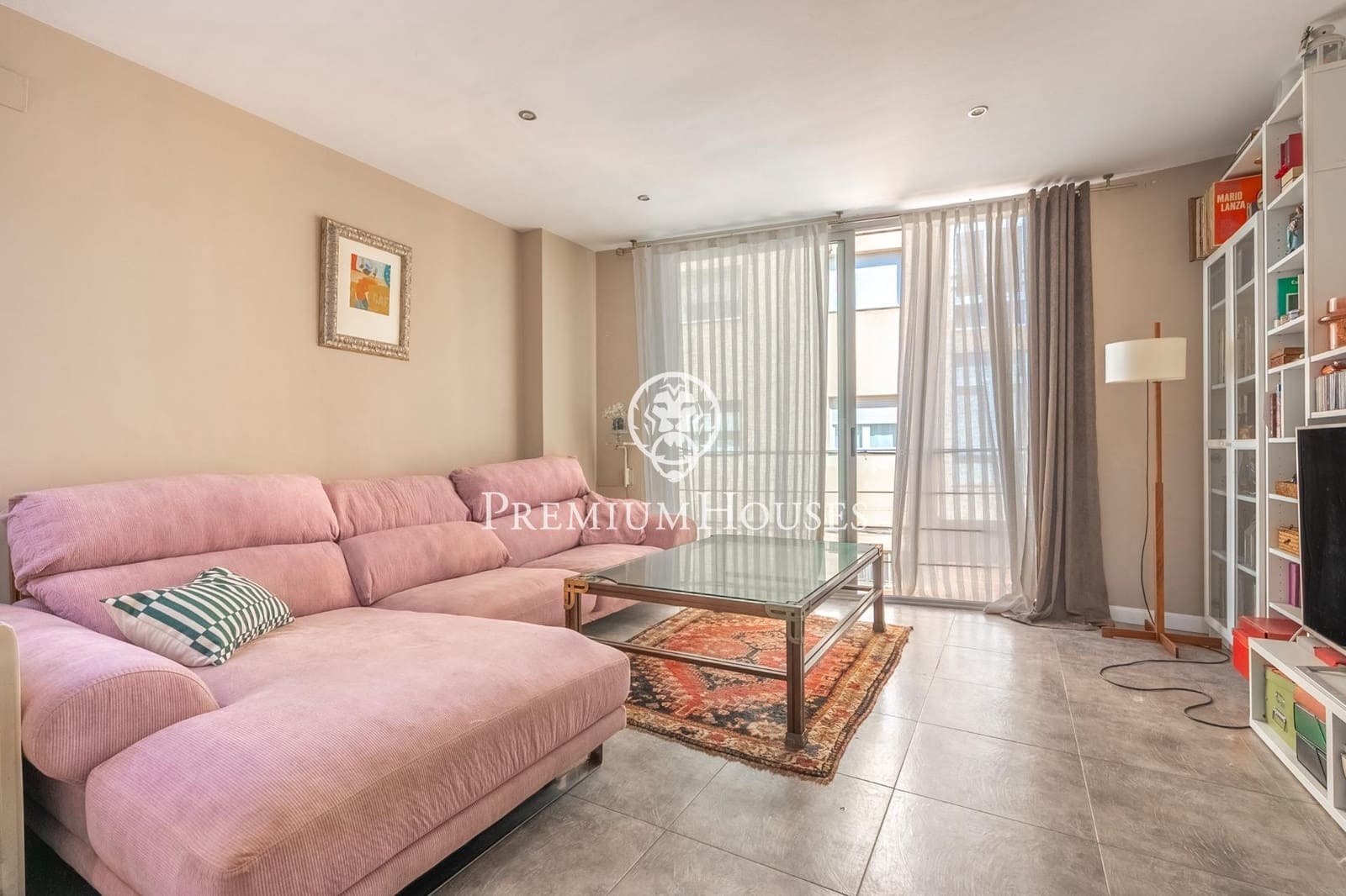 3 bedroom Townhouse for sale in Vilanova i la Geltru with garage - € 747,000 (Ref: 10109921)
