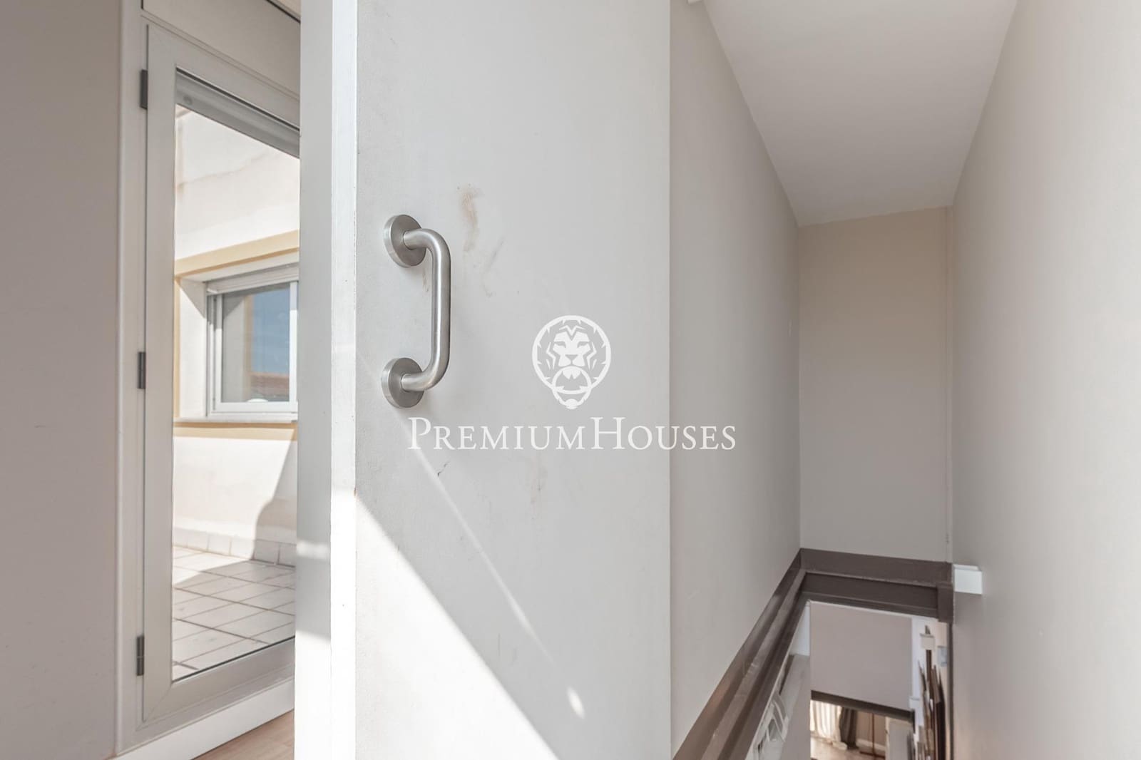 3 bedroom Townhouse for sale in Vilanova i la Geltru with garage - € 747,000 (Ref: 10109921)