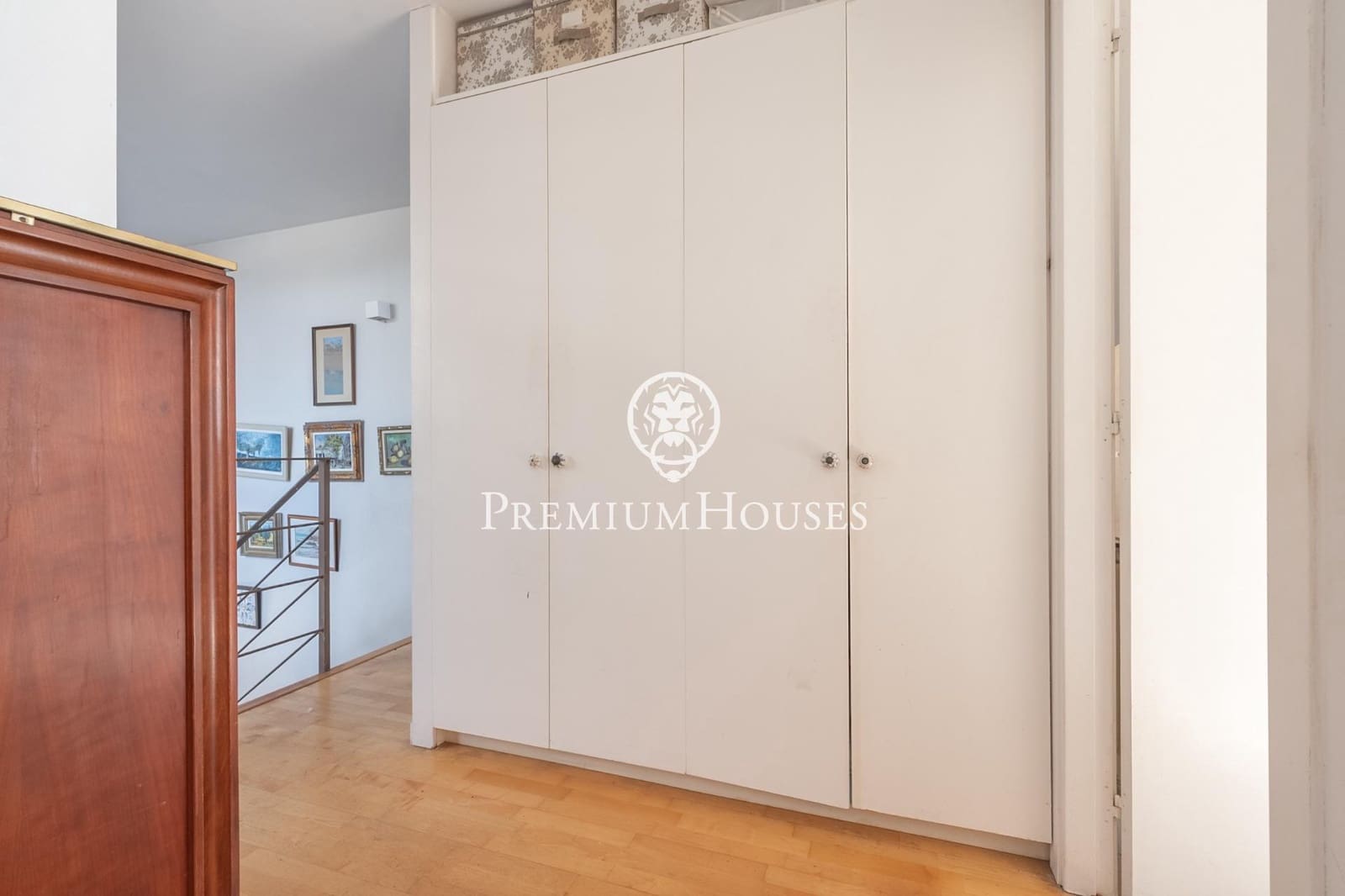 3 bedroom Townhouse for sale in Vilanova i la Geltru with garage - € 747,000 (Ref: 10109921)