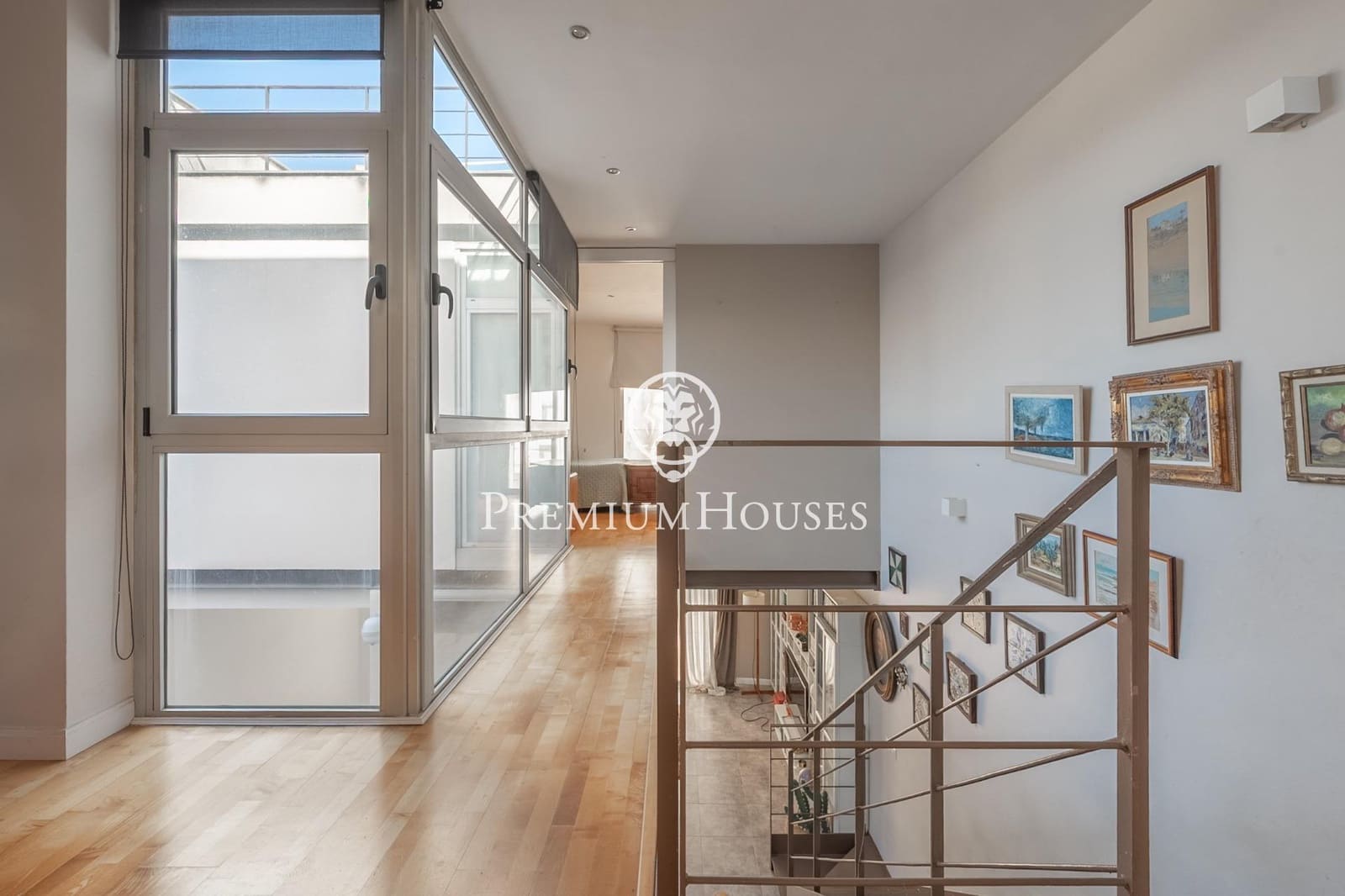 3 bedroom Townhouse for sale in Vilanova i la Geltru with garage - € 747,000 (Ref: 10109921)