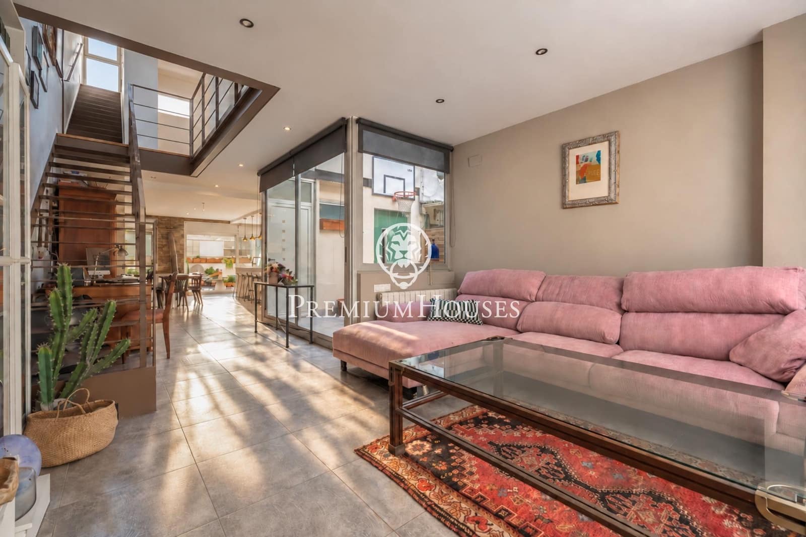 3 bedroom Townhouse for sale in Vilanova i la Geltru with garage - € 747,000 (Ref: 10109921)