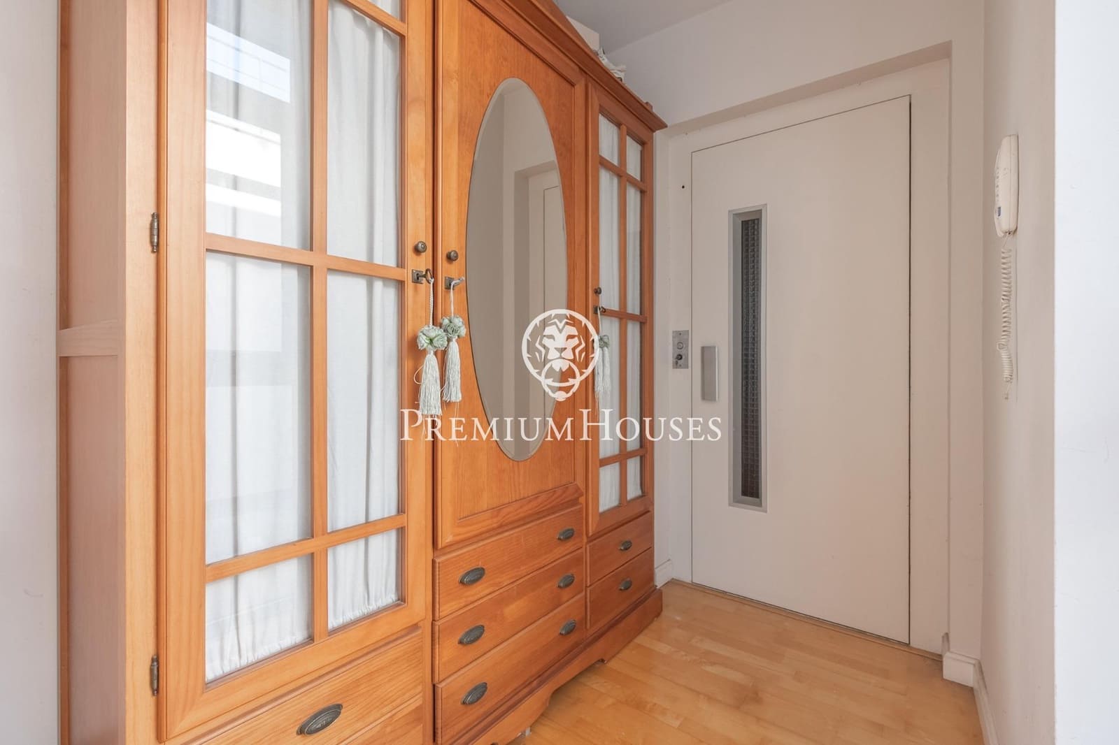 3 bedroom Townhouse for sale in Vilanova i la Geltru with garage - € 747,000 (Ref: 10109921)