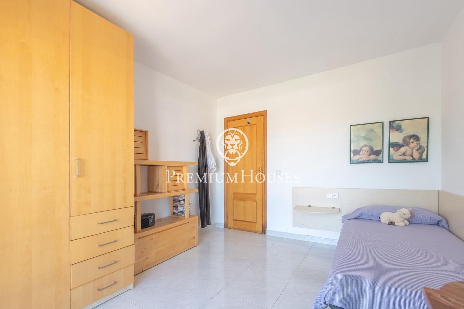 5 quarto Moradia para venda em Vilanova i la Geltru com piscina garagem - 895 000 € (Ref: 10109922)