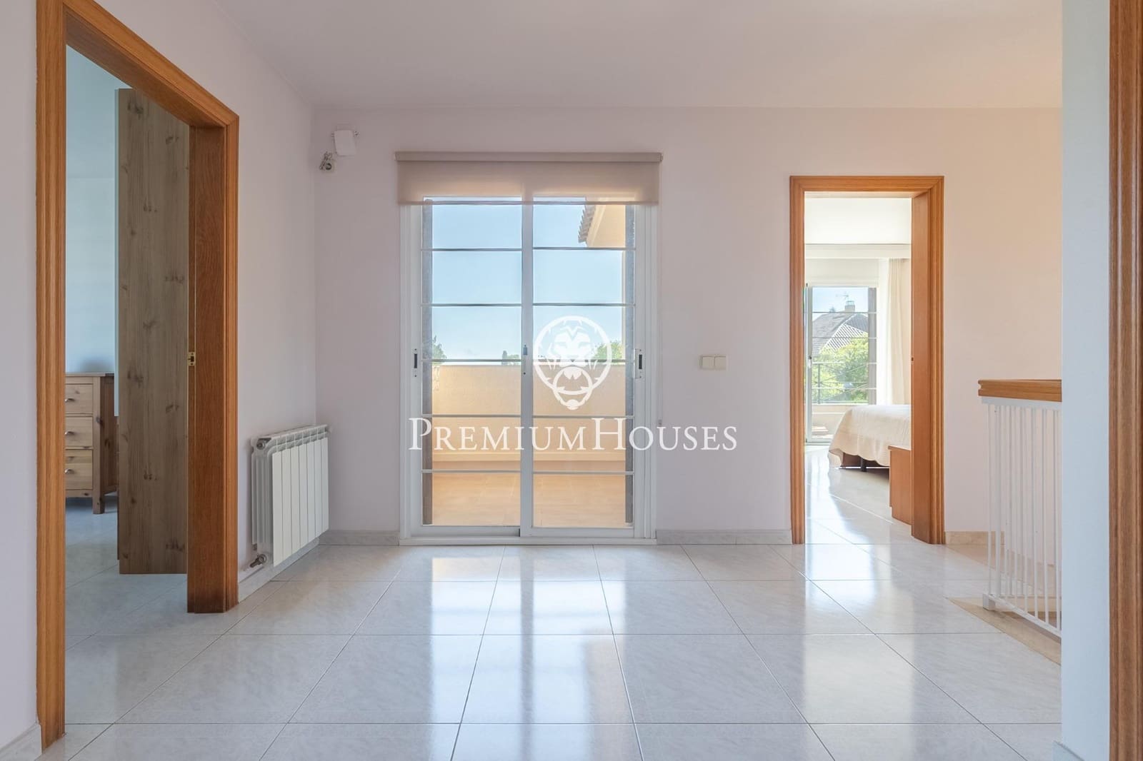 5 quarto Moradia para venda em Vilanova i la Geltru com piscina garagem - 895 000 € (Ref: 10109922)