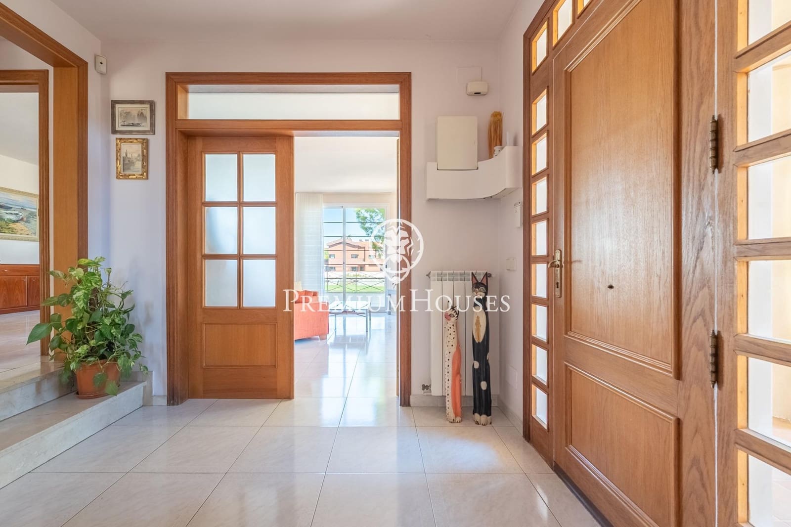 5 quarto Moradia para venda em Vilanova i la Geltru com piscina garagem - 895 000 € (Ref: 10109922)
