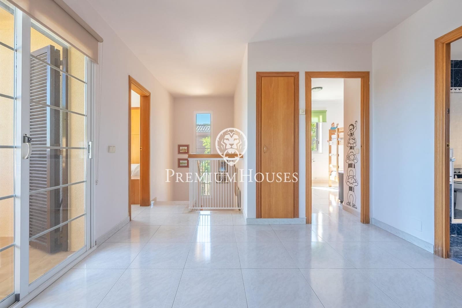 5 quarto Moradia para venda em Vilanova i la Geltru com piscina garagem - 895 000 € (Ref: 10109922)