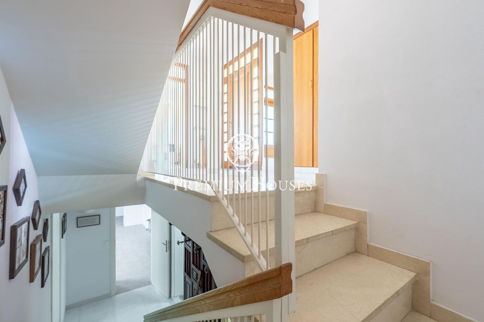 5 quarto Moradia para venda em Vilanova i la Geltru com piscina garagem - 895 000 € (Ref: 10109922)