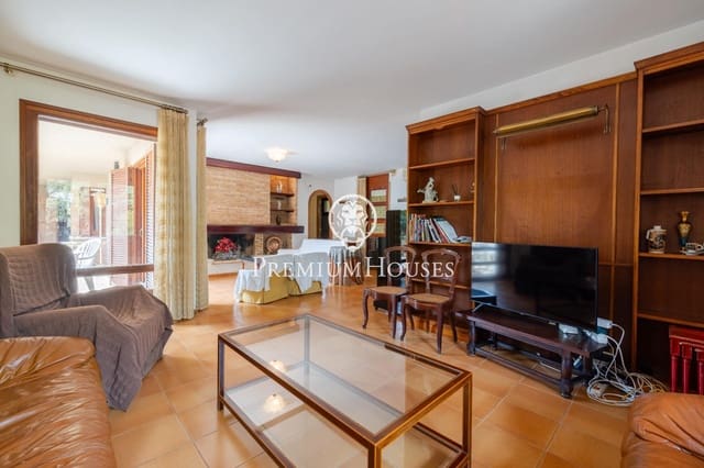 5 quarto Moradia para venda em Reus com garagem - 585 000 € (Ref: 10129387)
