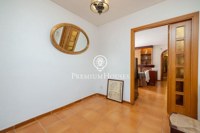 5 quarto Moradia para venda em Reus com garagem - 585 000 € (Ref: 10129387)