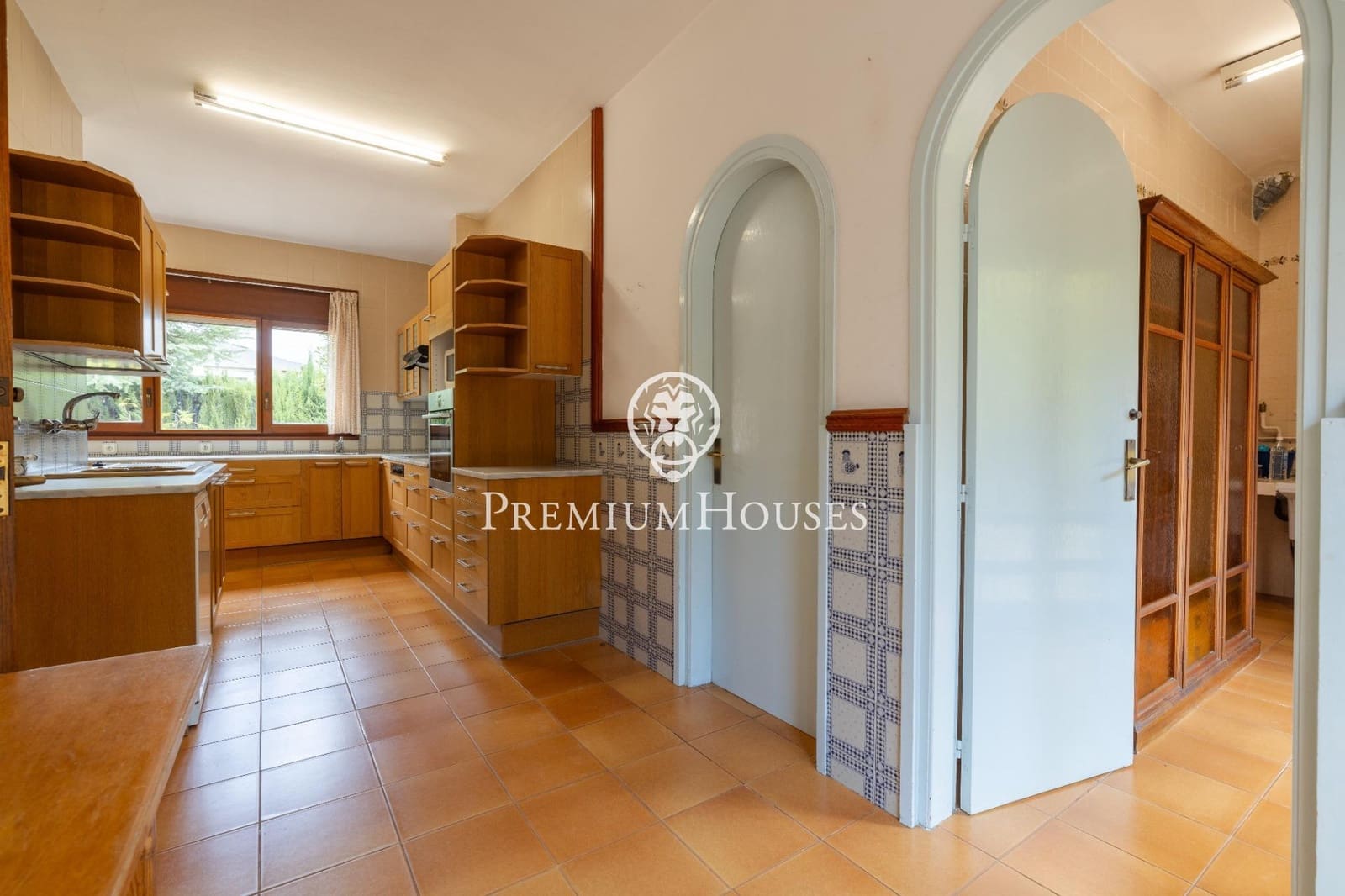 5 quarto Moradia para venda em Reus com garagem - 585 000 € (Ref: 10129387)