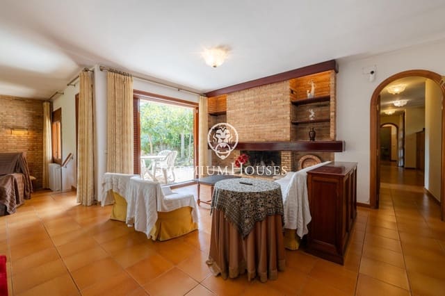 5 quarto Moradia para venda em Reus com garagem - 585 000 € (Ref: 10129387)