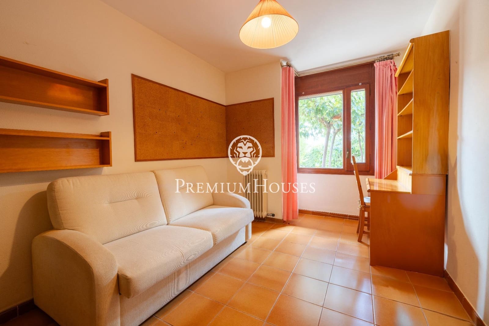 5 quarto Moradia para venda em Reus com garagem - 585 000 € (Ref: 10129387)