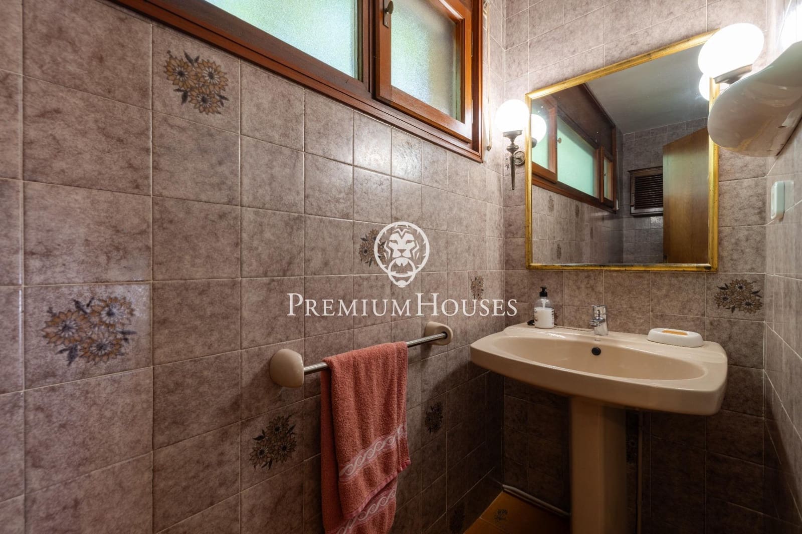 5 quarto Moradia para venda em Reus com garagem - 585 000 € (Ref: 10129387)