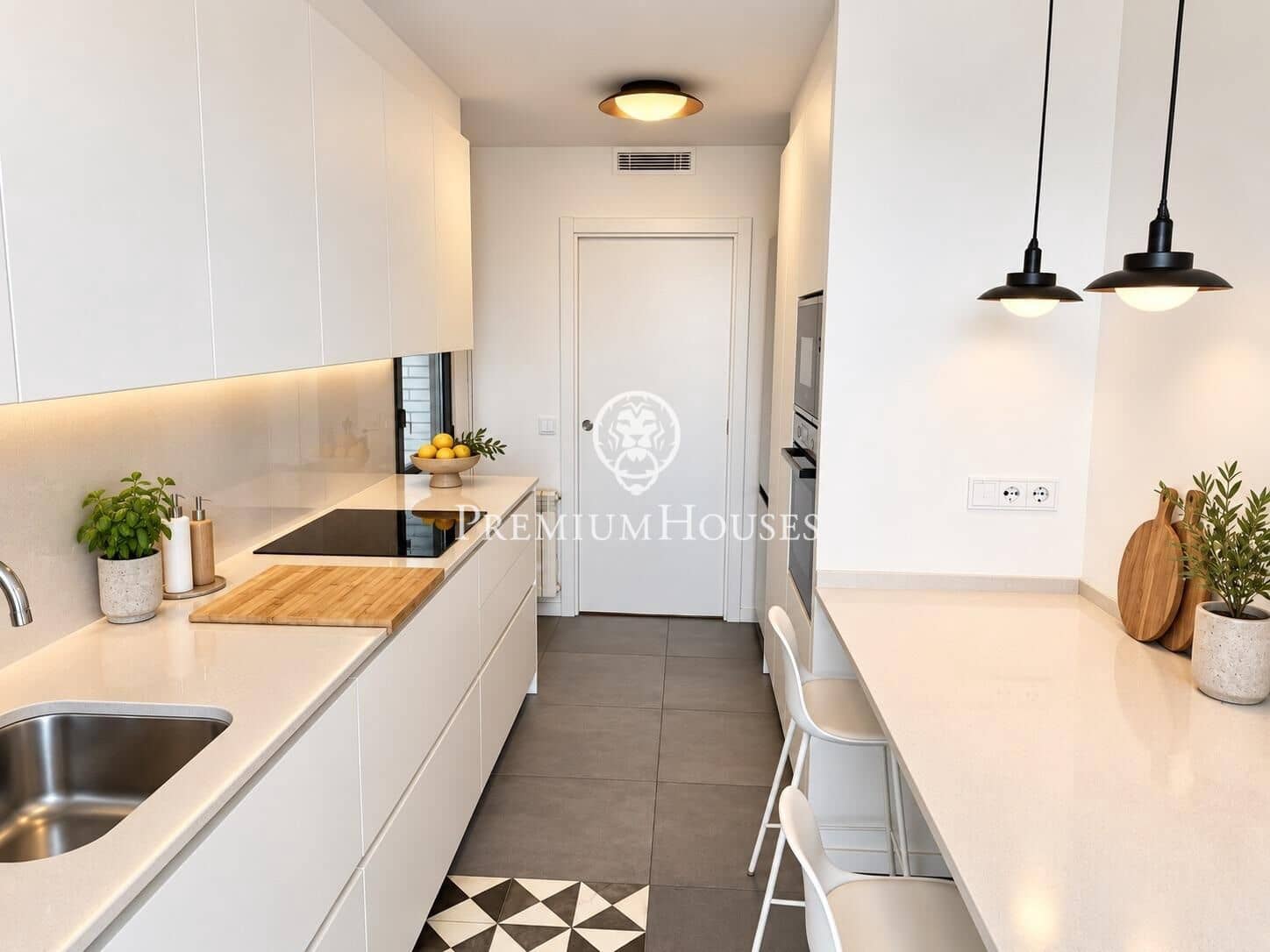4 Zimmer Penthouse zu verkaufen in Sitges mit Pool Garage - 1.125.000 € (Ref: 10142590)