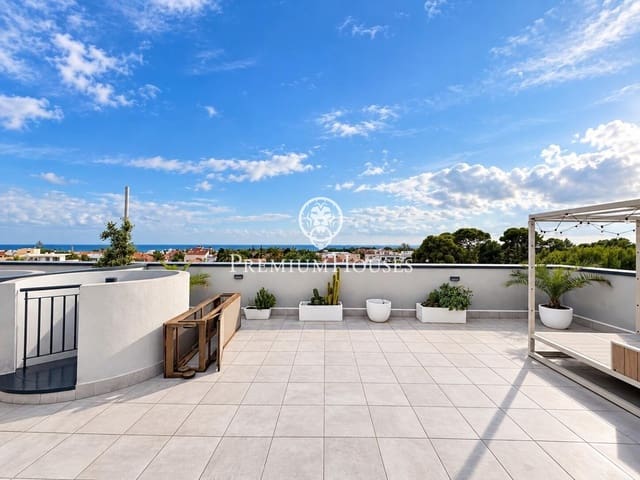 4 makuuhuone Kattohuoneisto myytävänä paikassa Sitges mukana uima-altaan 
autotalli - 1 125 000 € (Ref: 10142590)