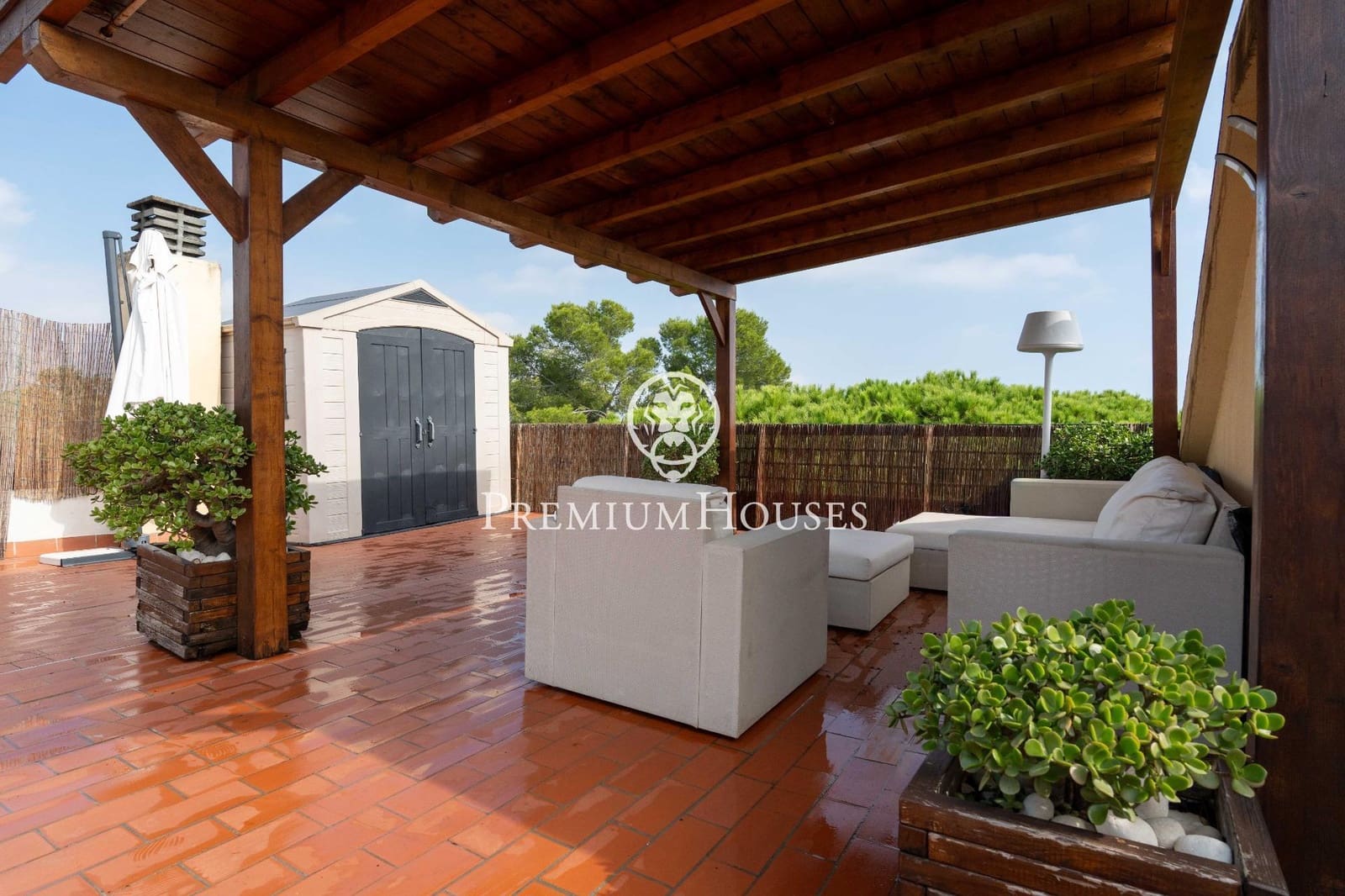 3 chambre Appartement à vendre à Gava avec piscine garage - 660 000 € (Ref: 10161758)