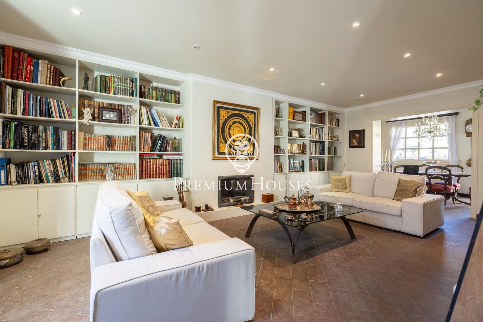 10 bedroom Hotel for sale in Montblanc - € 1,160,000 (Ref: 10161762)