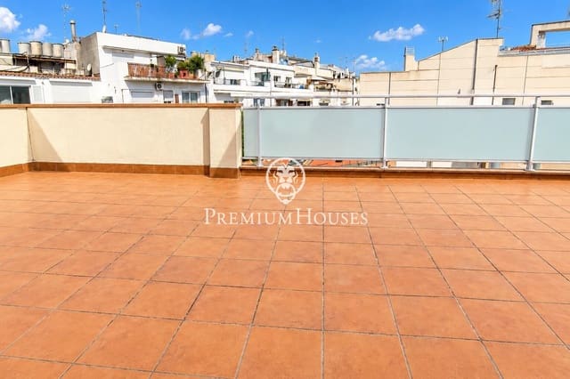2 slaapkamer Penthouse te koop in Sitges - € 365.000 (Ref: 10166861)