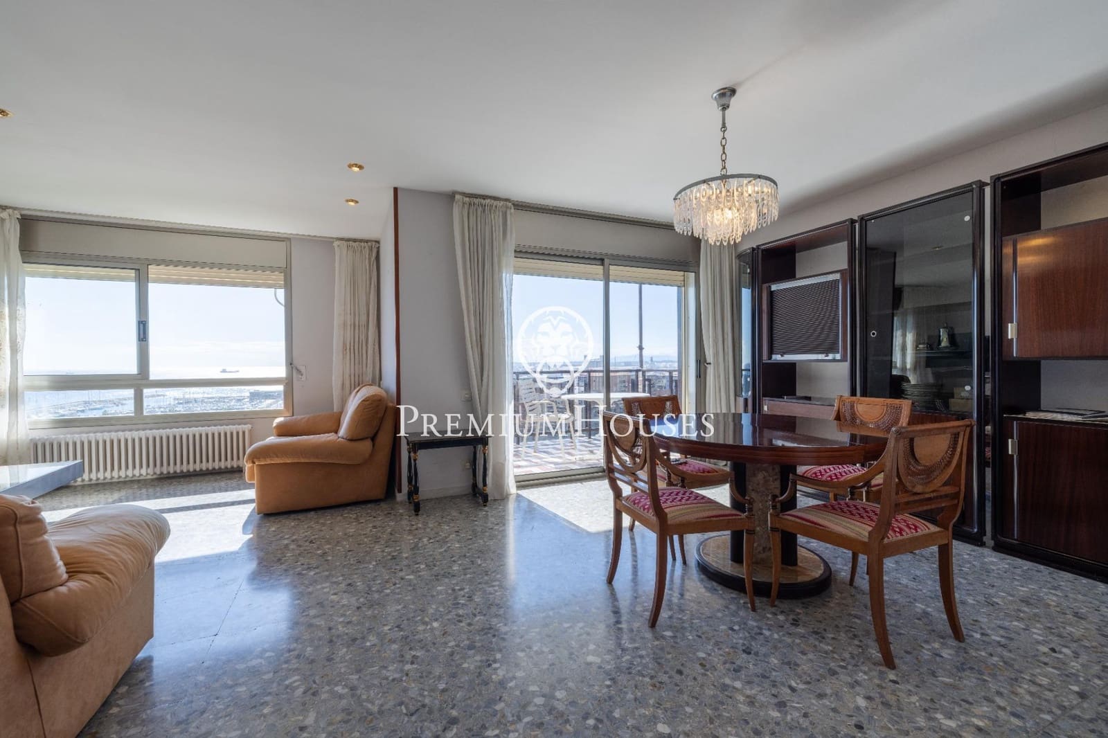 5 slaapkamer Penthouse te koop in Tarragona stad met garage - € 790.000 (Ref: 10171571)