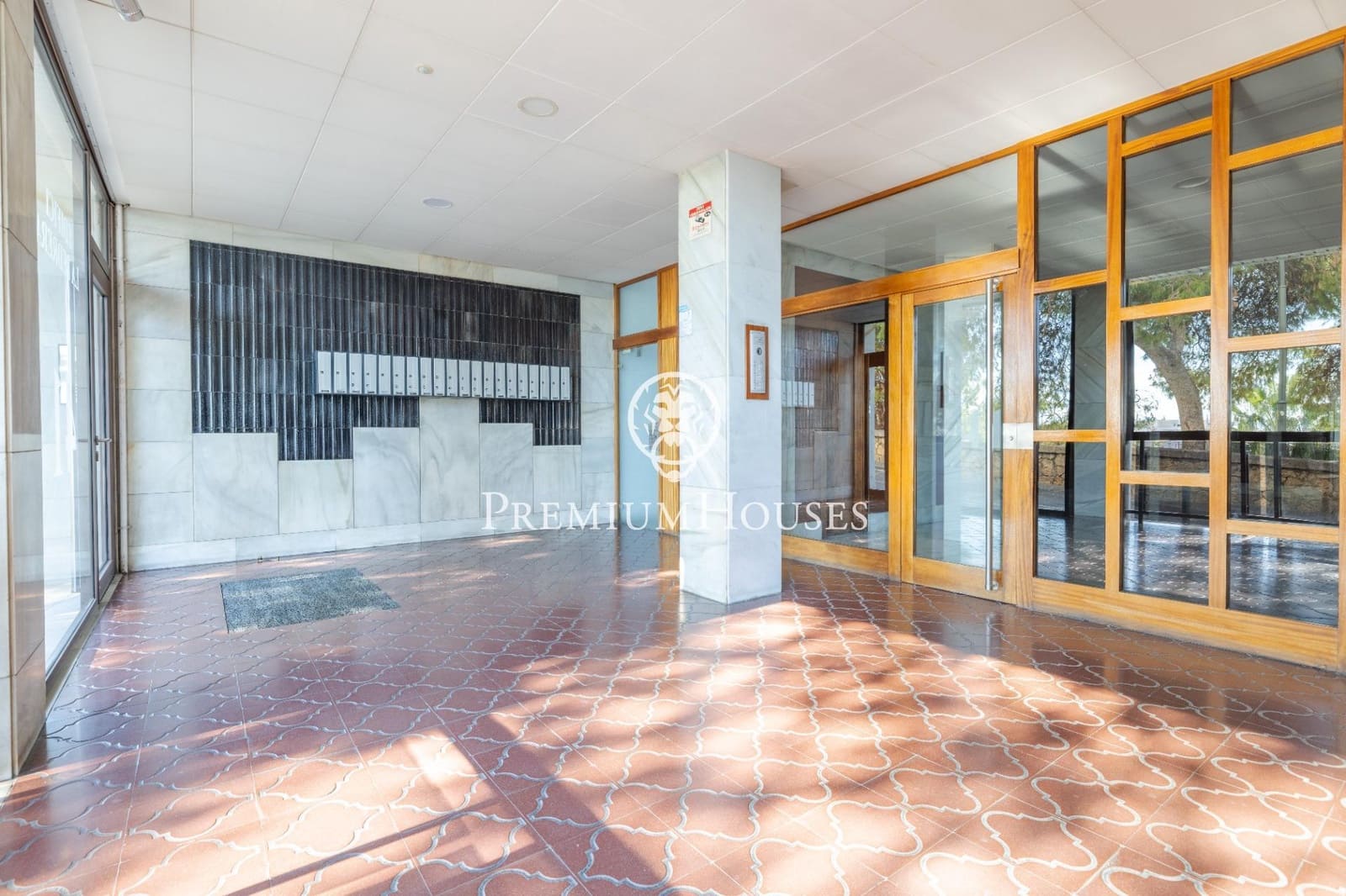 5 slaapkamer Penthouse te koop in Tarragona stad met garage - € 790.000 (Ref: 10171571)