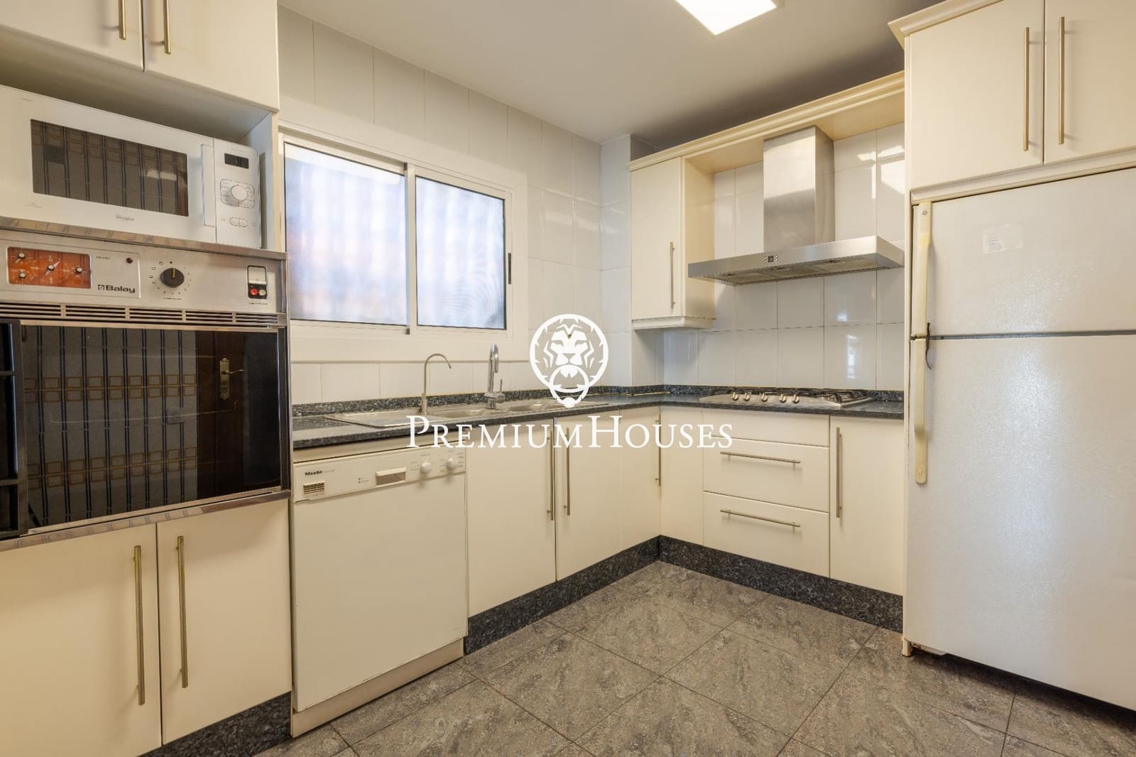5 soverom Leilighet til salgs i Tarragona by med garasje - € 790 000 (Ref: 10171571)