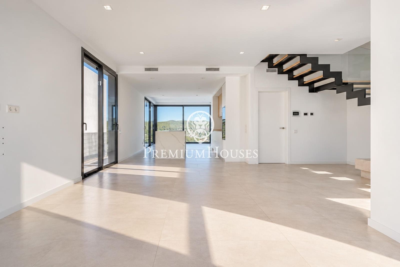 5 soveværelse Villa til salg i Sant Pere de Ribes med swimmingpool - € 1.490.000 (Ref: 10180838)